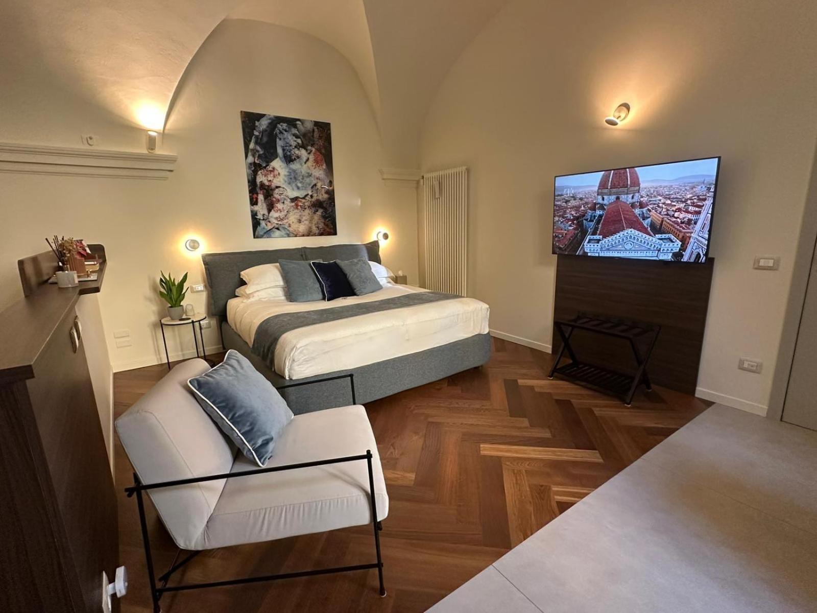 Dimora Collection - Le Corti - Boutique Luxury Suites In A Restored 13Th Century Convent, With Sauna And Gym (Adults Only) Florence Exterior photo
