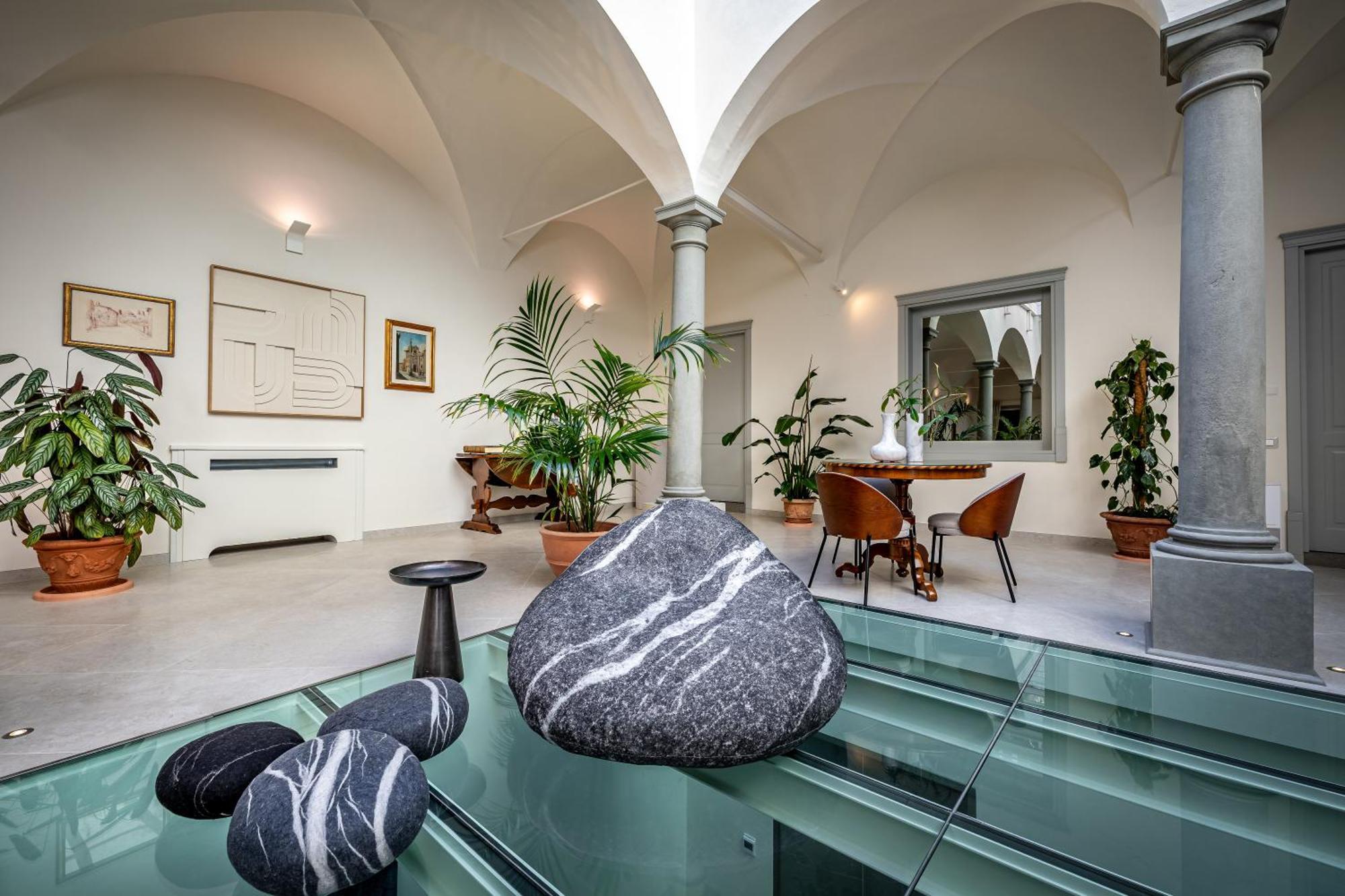 Dimora Collection - Le Corti - Boutique Luxury Suites In A Restored 13Th Century Convent, With Sauna And Gym (Adults Only) Florence Exterior photo
