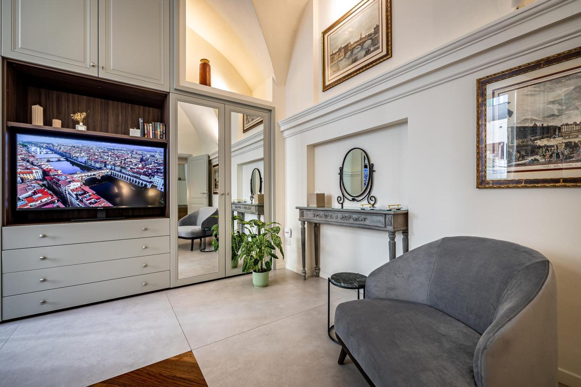 Dimora Collection - Le Corti - Boutique Luxury Suites In A Restored 13Th Century Convent, With Sauna And Gym (Adults Only) Florence Exterior photo