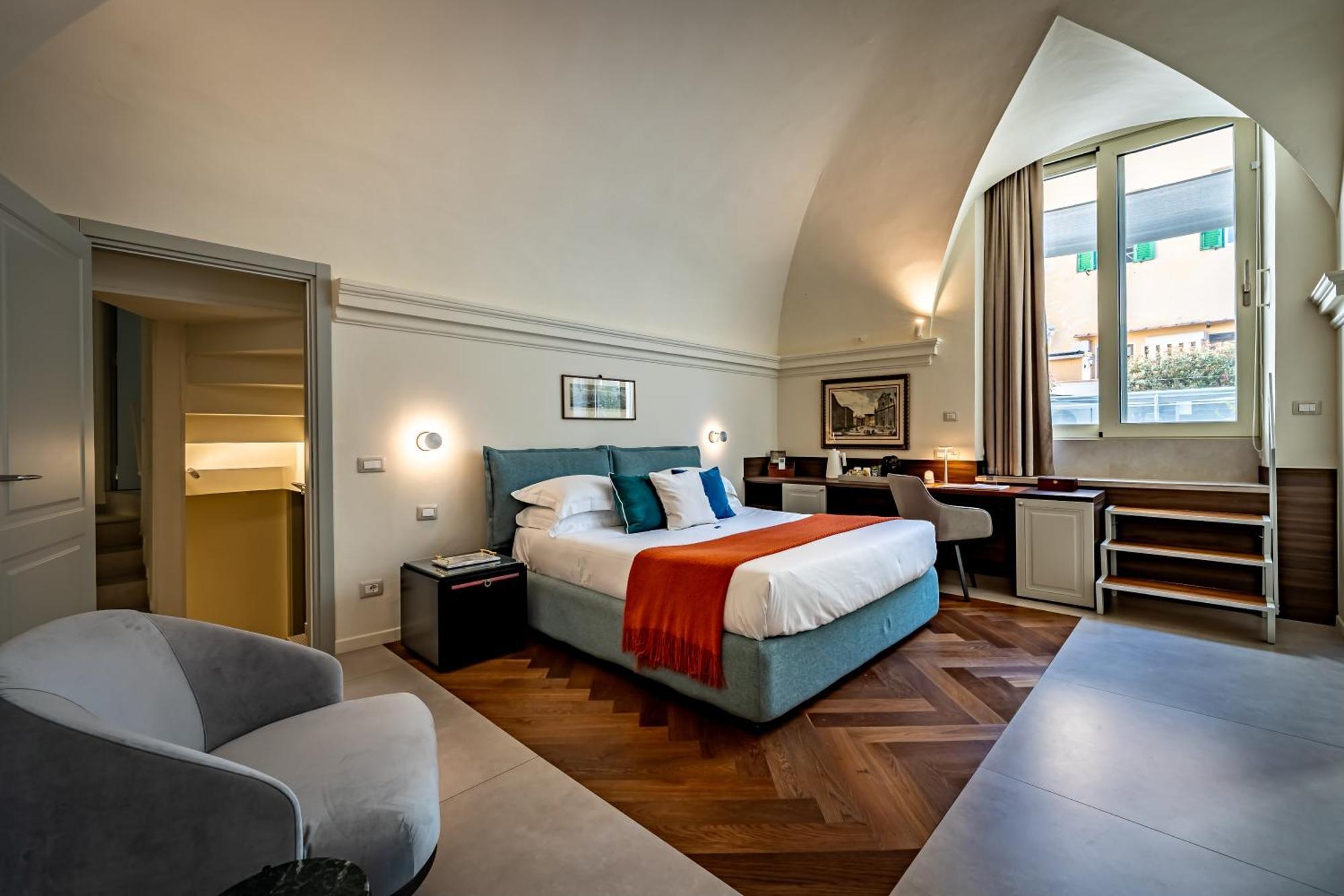 Dimora Collection - Le Corti - Boutique Luxury Suites In A Restored 13Th Century Convent, With Sauna And Gym (Adults Only) Florence Exterior photo